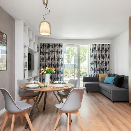 Fort Wola Apartments Warsaw By Noclegi Renters Kültér fotó