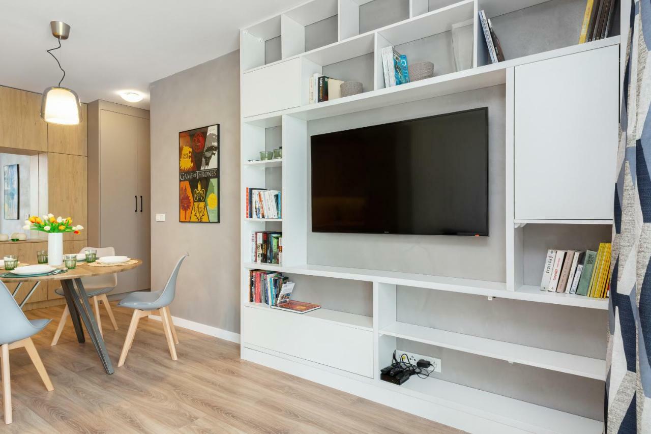 Fort Wola Apartments Warsaw By Noclegi Renters Kültér fotó